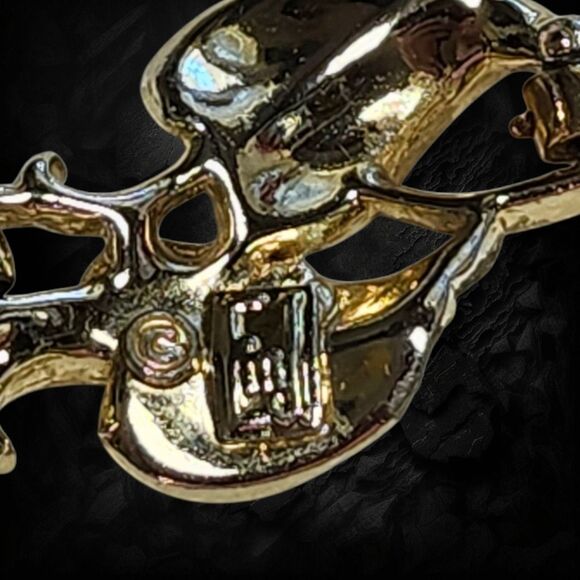 Vintage Emmons Leaf Bracelet & Clip Earrings Set Silver Tone Textured Links - Picture 7 of 9